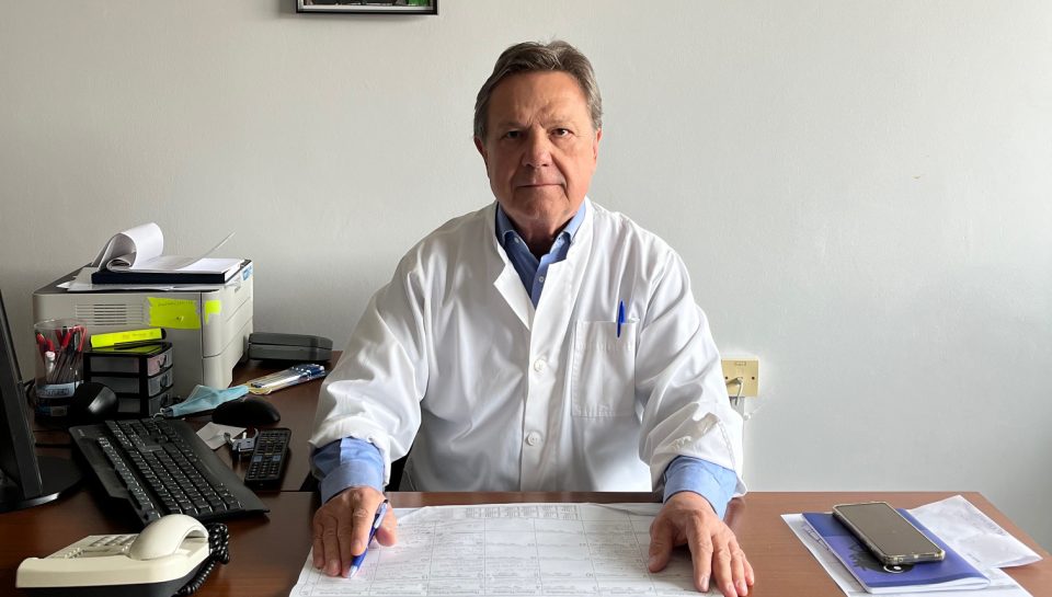 Λάμπρος Καλύβας Ορθοπεδικός